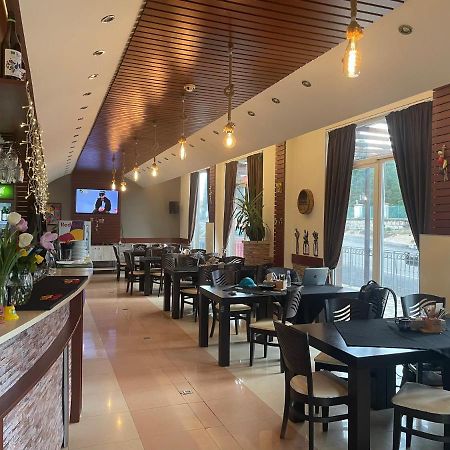 Sea And Mountain Hotel Prolesha ภายนอก รูปภาพ