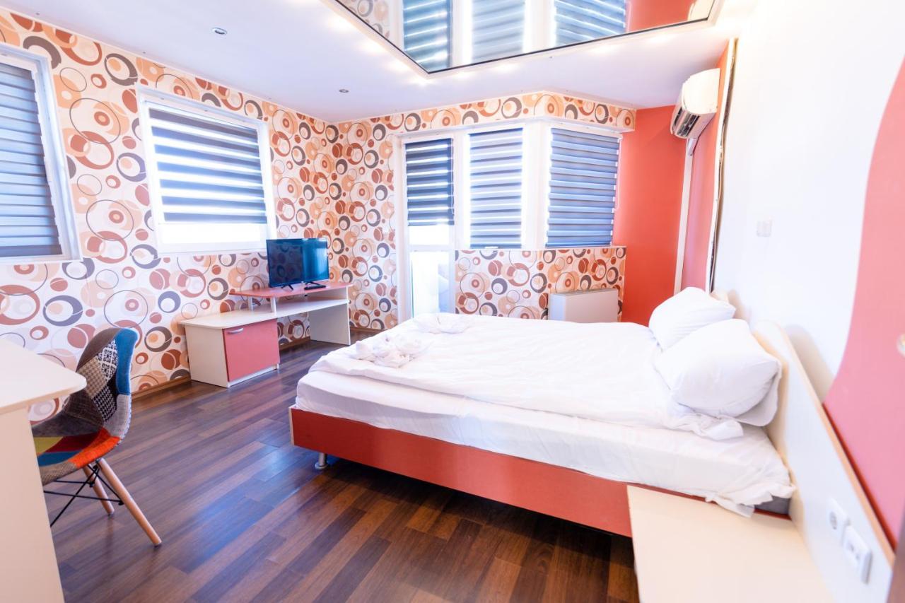 Sea And Mountain Hotel Prolesha ภายนอก รูปภาพ